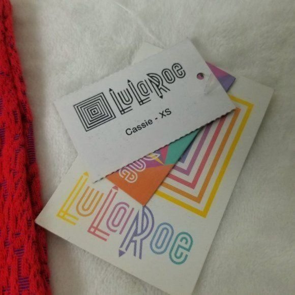 NWT Lularoe Cassie Stretch Skirt - Picture 2 of 9